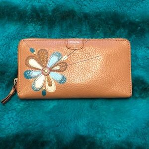 Fossil wallet
